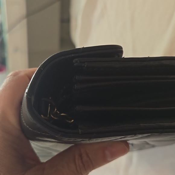 *Authentic* GG Gucci Marmont wallet on chain - Picture 12 of 14